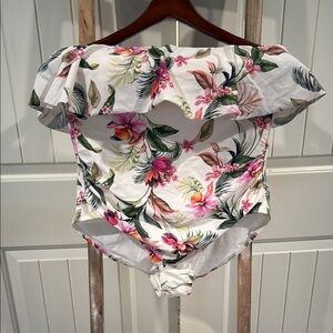 Floral Off-Shoulder One Piece Swimsuit size L